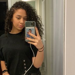 Meet your Posher, Gabriela